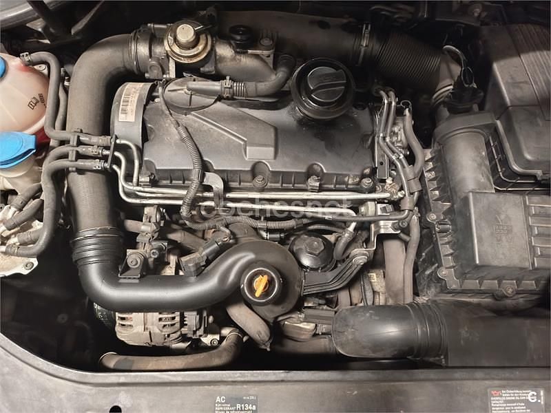 Usado VW Golf IV Sportline 105 CV (77 kW) 2004 Negro Berlina