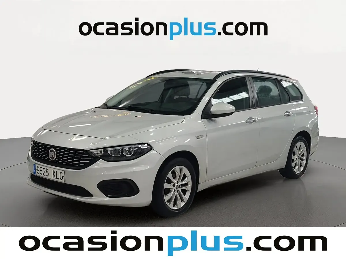 Usado Fiat Tipo Easy 120 CV (88 kW) 2018 Monovolumen