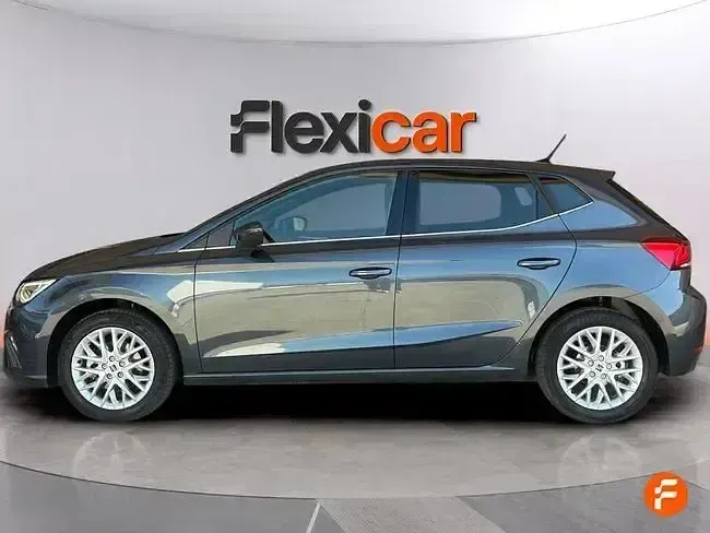 Usado Seat Ibiza XCELLENCE 115 CV (84 kW) 2025 Negro Utilitario