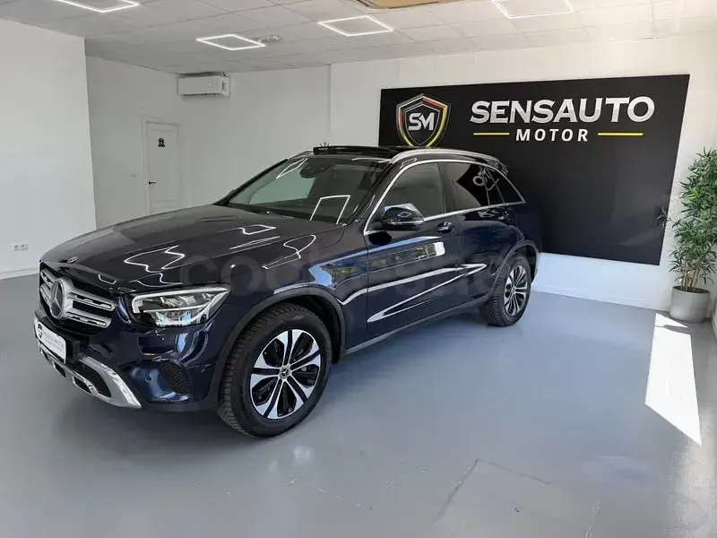 Usado Mercedes GLC300e 306 CV (225 kW) 2021 Azul SUV