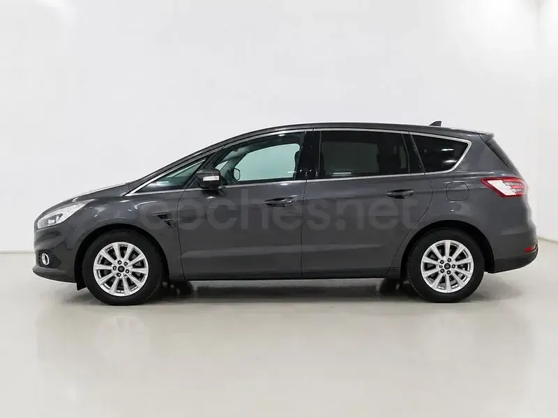 Usado Ford S-MAX Trend 150 CV (110 kW) 2020 Gris / plata Monovolumen