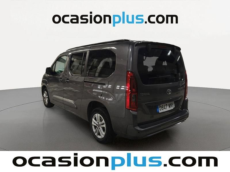 Usado Toyota Proace Verso Active 131 CV (96 kW) 2024 Gris Familiar