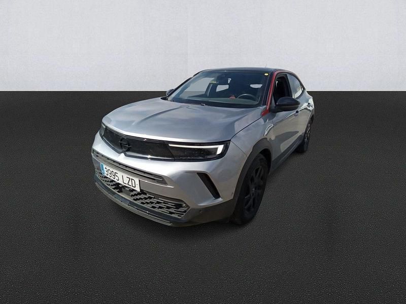 Gris Usado 2022 Opel Mokka-e GS Line SUV | 16.700 € - Imagen 1/4