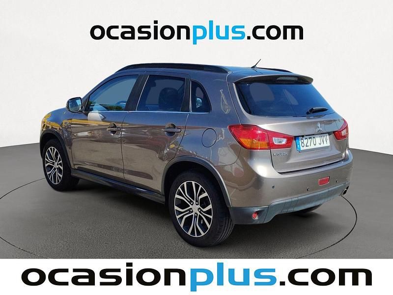 Usado Mitsubishi ASX 117 CV (86 kW) 2016 Amarillo SUV