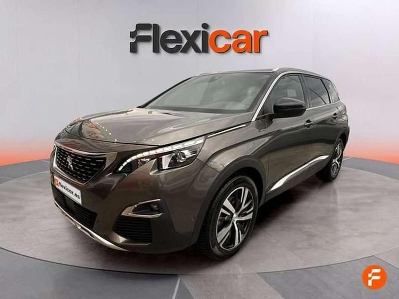 Usado Peugeot 5008 GT-line 131 CV (96 kW) 2018 Verde SUV