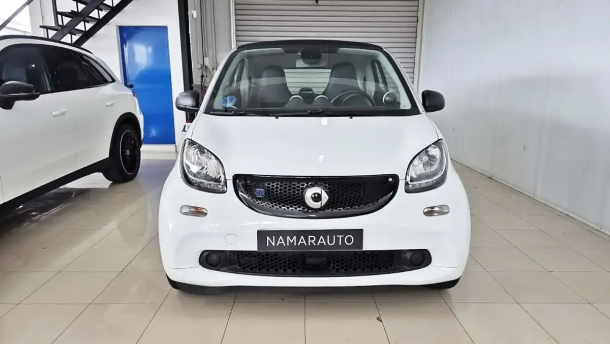 Usado Smart ForTwo Coupé 60 kW (82 CV) 2020 Blanco Coupe