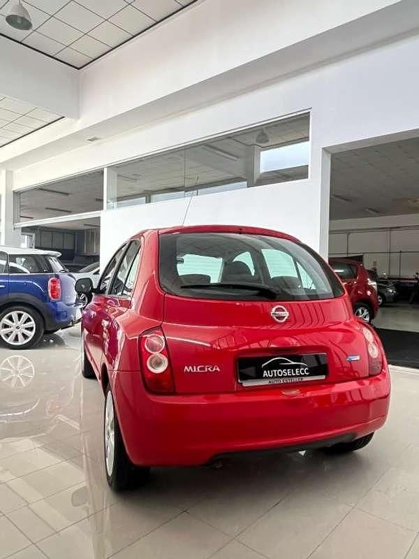 Usado Nissan Micra Acenta+ 80 CV (58 kW) 2010 Rojo Utilitario