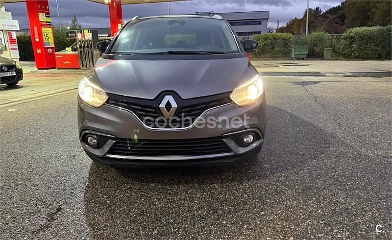 Gris / plata Usado 2020 Renault Grand Scénic IV LIMITED Monovolumen | 14.499 € (Buen precio) - Imagen 1/4