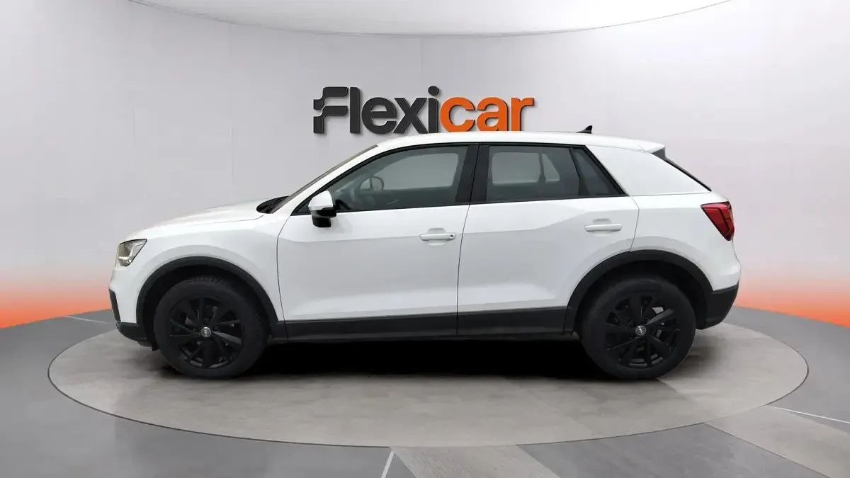 Usado Audi Q2 Advanced Plus 116 CV (85 kW) 2020 Blanco SUV