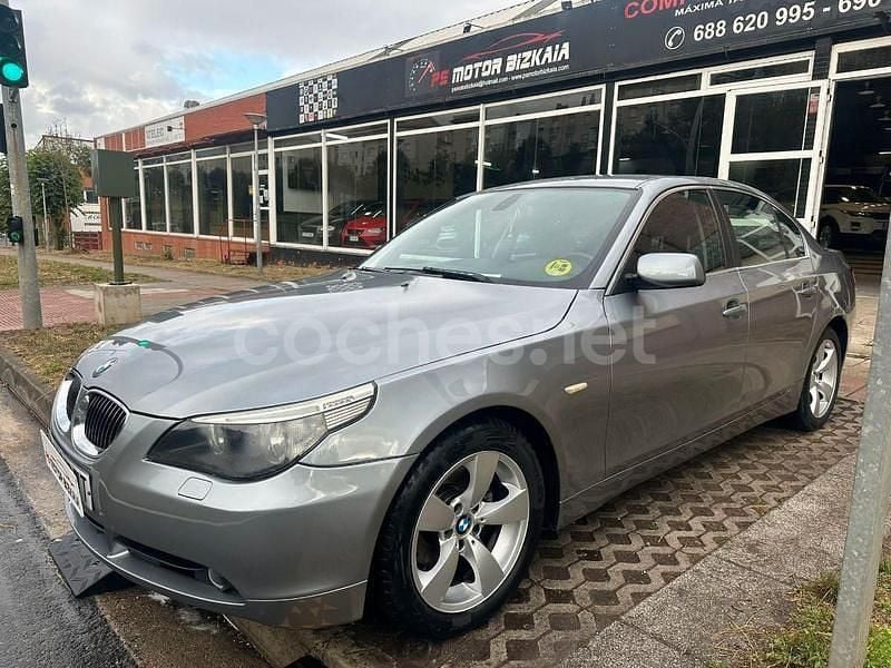 Gris / plata Usado 2006 BMW 525 Berlina | 8990 € (Precio justo) - Imagen 1/4