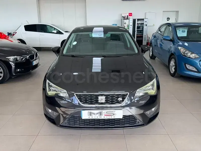 Usado Seat Leon FR 150 CV (110 kW) 2014 Negro Berlina