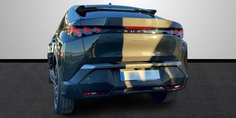Nuevo Peugeot 3008 GT 145 CV (106 kW) 2025 Gris SUV