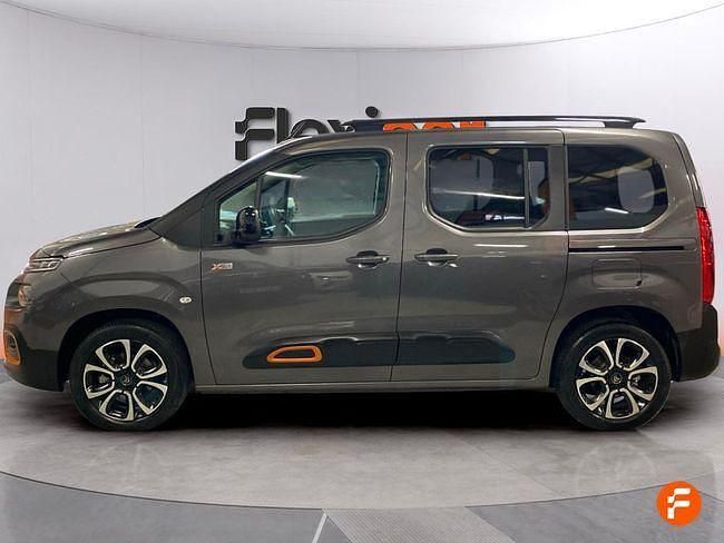 Usado Citroën Berlingo Shine 102 CV (75 kW) 2019 Gris Monovolumen