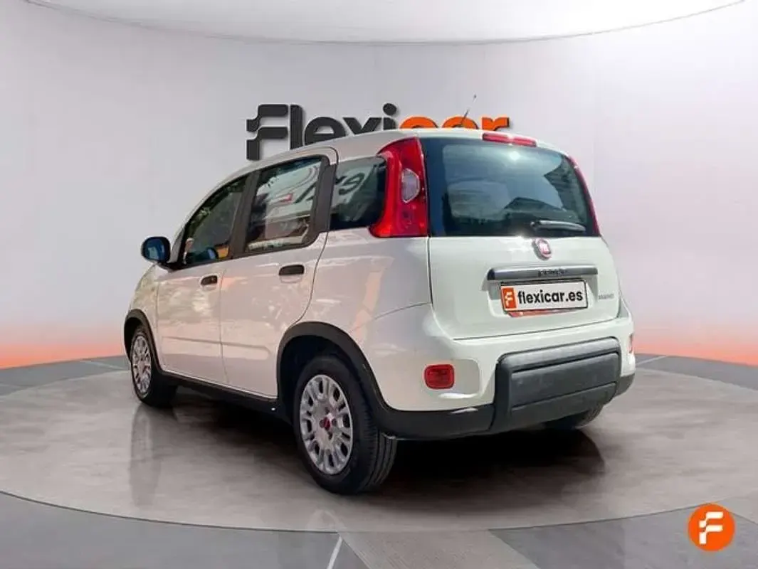 Usado Fiat Panda Cross Cross 71 CV (52 kW) 2024 Blanco Utilitario