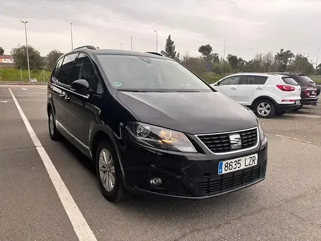 Usado Seat Alhambra Style 150 CV (110 kW) 2022 Negro Monovolumen