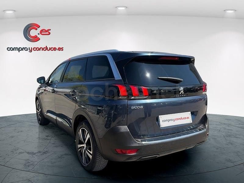 Usado Peugeot 5008 Allure 130 CV (95 kW) 2018 Azul SUV