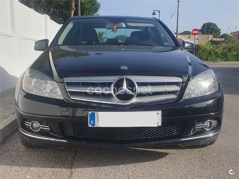 Negro Usado 2009 Mercedes C200 Avantgarde Berlina | 15.000 € - Imagen 1/4