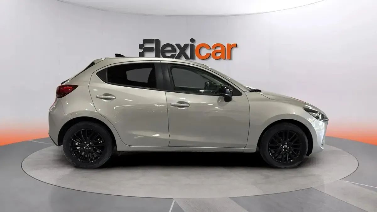 Usado Mazda 2 Homura-Line 90 CV (66 kW) 2022 Gris Berlina