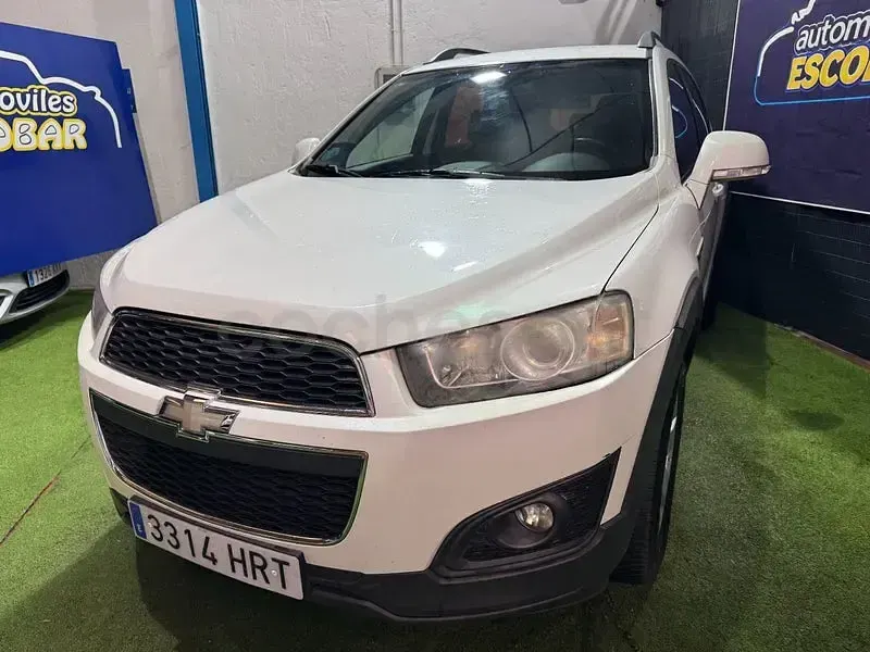 Usado Chevrolet Captiva LT 163 CV (119 kW) 2013 Blanco SUV