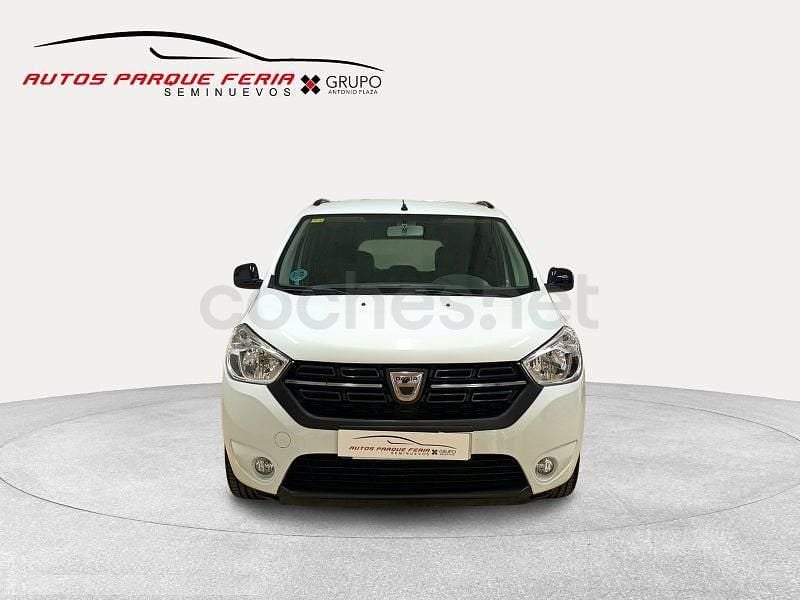 Usado Dacia Lodgy Comfort 95 CV (69 kW) 2020 Blanco Monovolumen