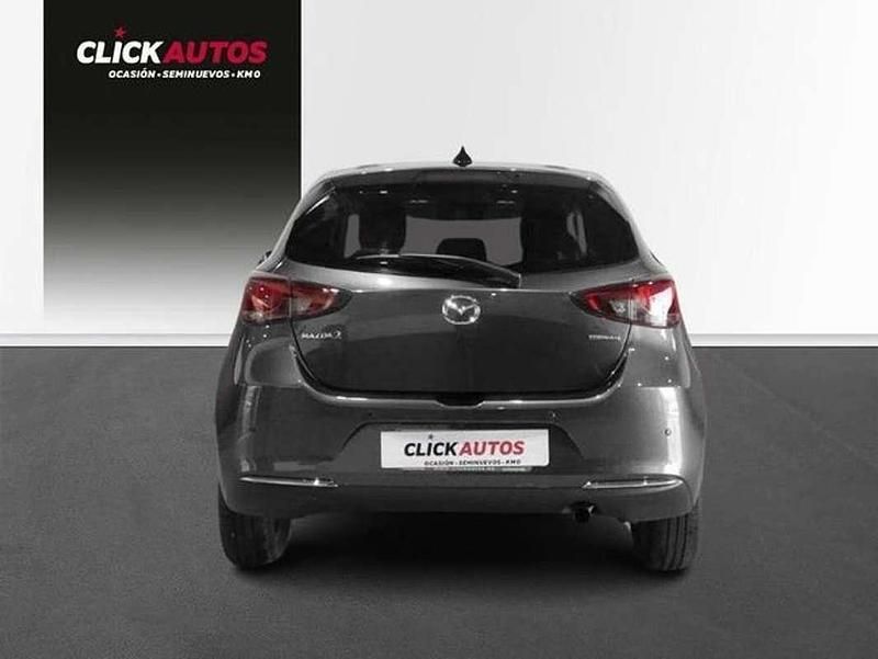 Usado Mazda 2 Homura-Line 75 CV (55 kW) 2023 Gris Utilitario