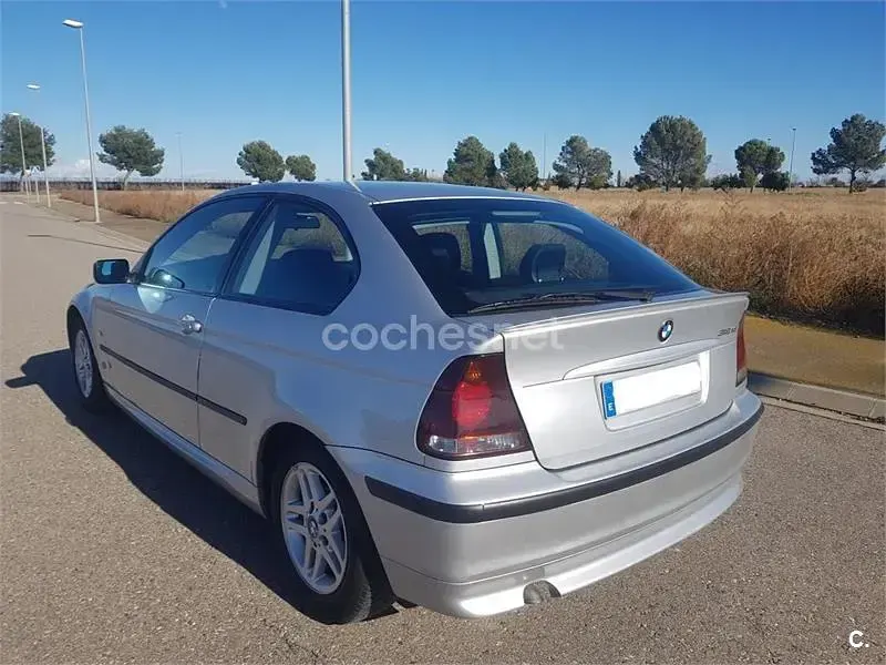 Usado BMW 318 115 CV (84 kW) 2003 Gris / plata Berlina