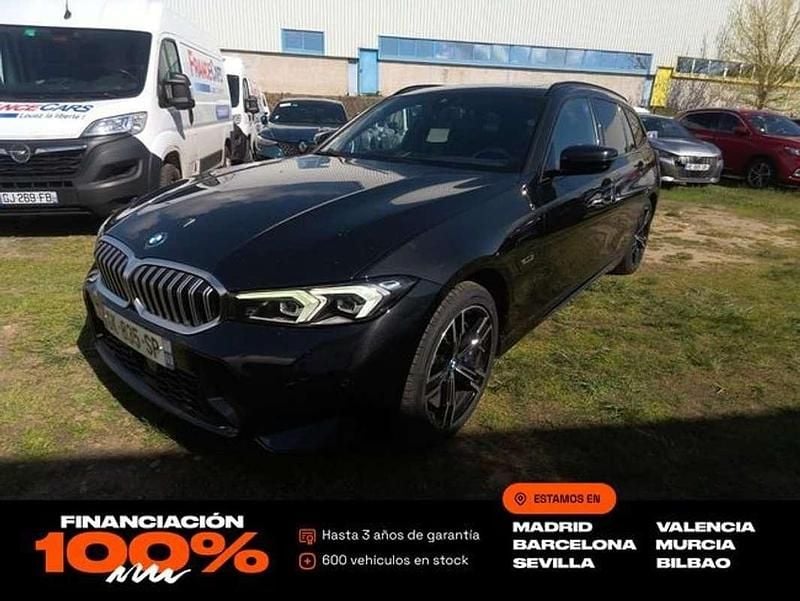 Usado BMW 330e M Sport 292 CV (214 kW) 2023 Negro Familiar