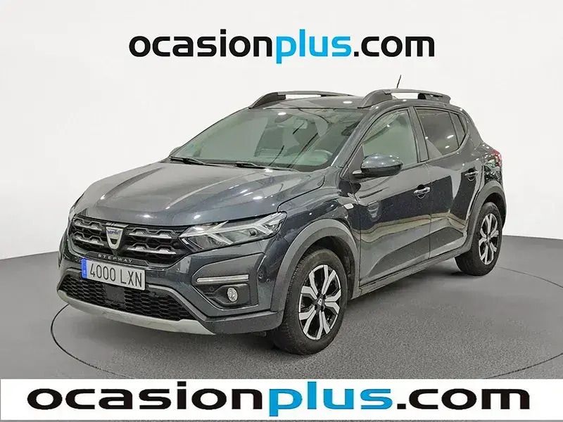 Gris Usado 2022 Dacia Sandero Essentiel Utilitario | 12.637 € (Precio justo) - Imagen 1/4