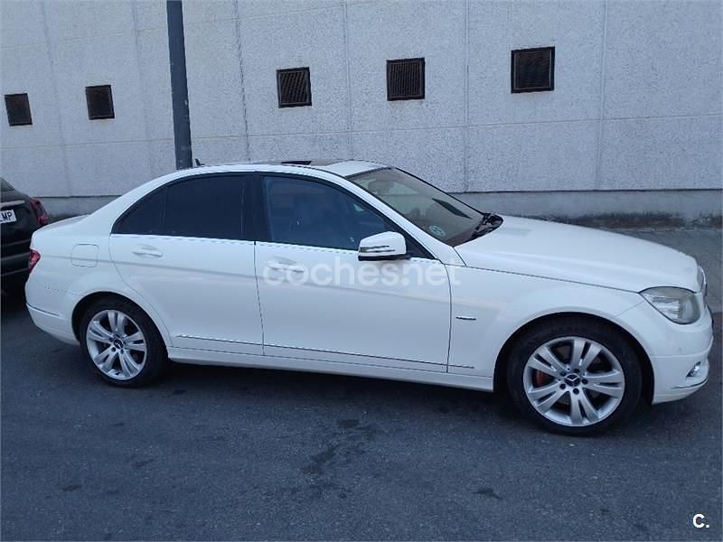 Blanco Usado 2009 Mercedes C350 Avantgarde Berlina | 10.000 € (Precio justo) - Imagen 1/4