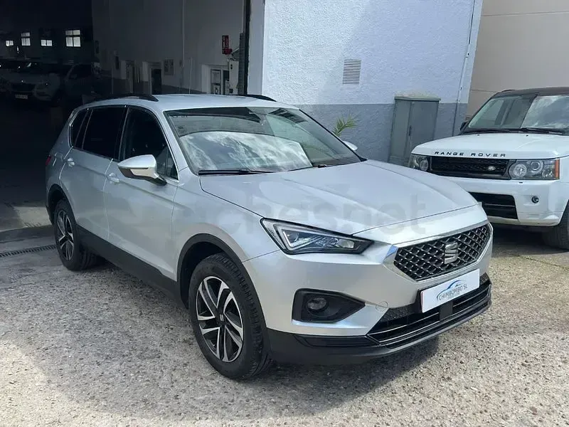 Usado Seat Tarraco Style 150 CV (110 kW) 2023 Gris / plata SUV