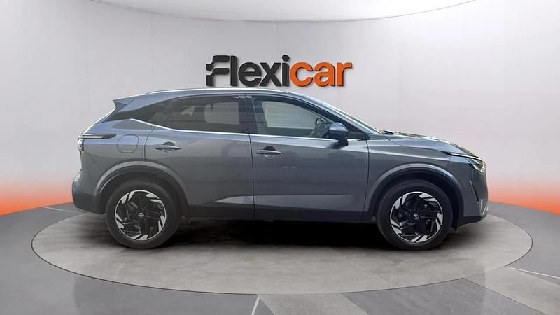 Usado Nissan Qashqai Acenta 158 CV (116 kW) 2025 Gris SUV