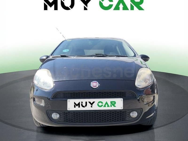 Usado Fiat Punto Easy 69 CV (50 kW) 2016 Negro Utilitario