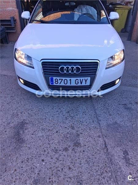 Usado Audi A3 Cabriolet Attraction 105 CV (77 kW) 2010 Blanco Descapotable