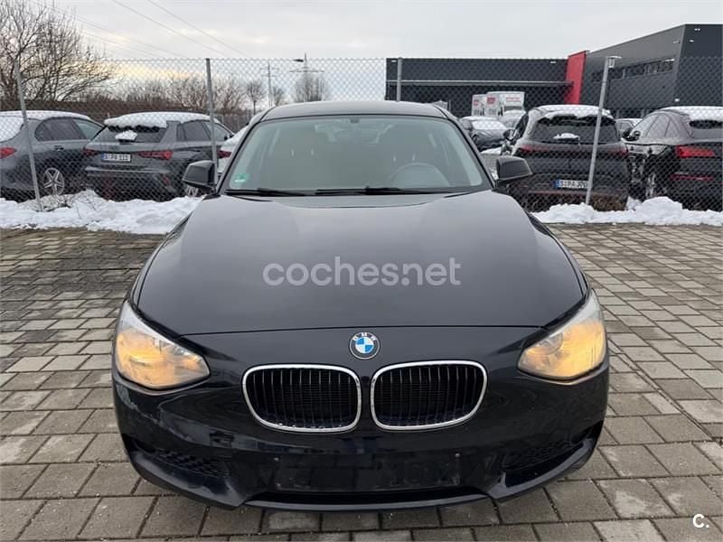 Usado BMW 114 102 CV (75 kW) 2012 Negro Utilitario