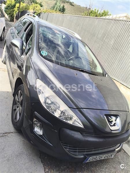 Gris / plata Usado 2008 Peugeot 308 Familiar | 4200 € (Buen precio) - Imagen 1/4