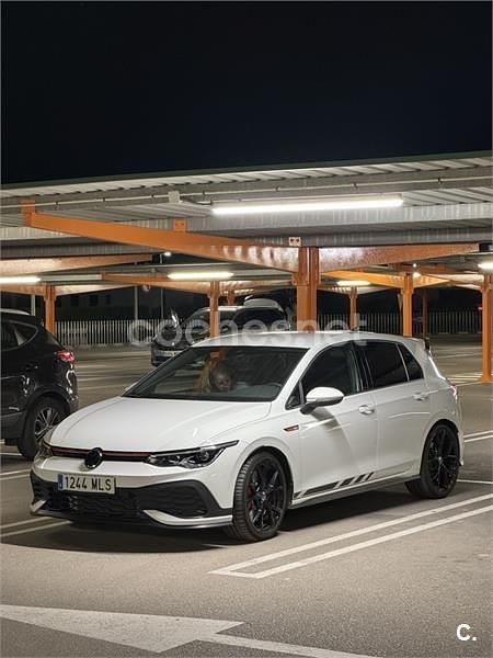 Usado VW Golf VII GTI Clubsport 301 CV (221 kW) 2021 Blanco Utilitario