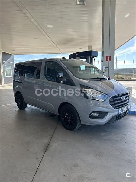 Usado Ford Transit Custom Nugget 130 CV (95 kW) 2023 Gris / plata Monovolumen