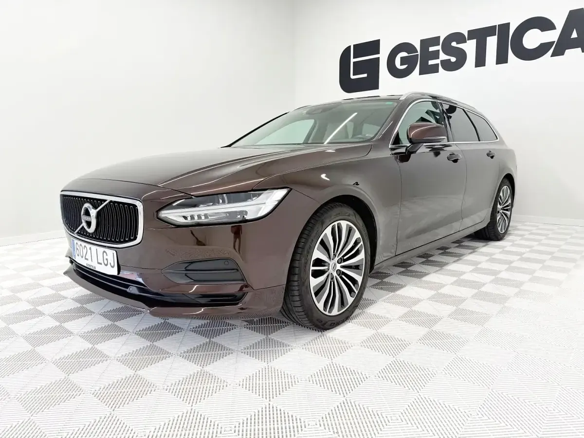 Usado Volvo V90 Business Edition 190 CV (139 kW) 2020 Familiar