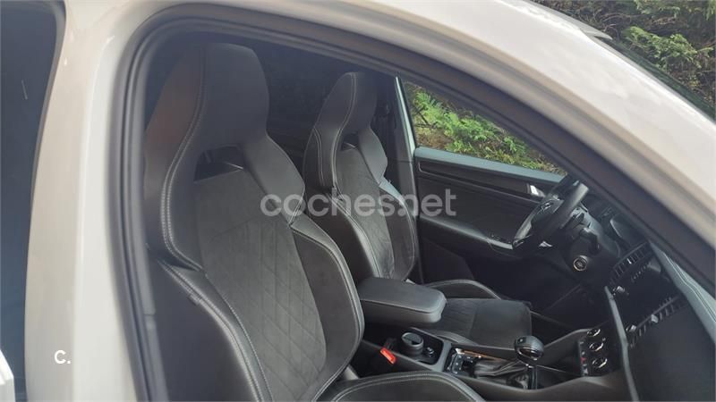 Usado Skoda Kodiaq SportLine 150 CV (110 kW) 2021 Blanco SUV