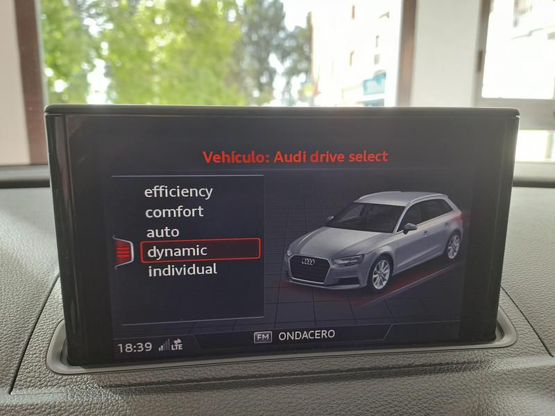 Usado Audi A3 Sportback Sport 150 CV (110 kW) 2017 Gris Utilitario