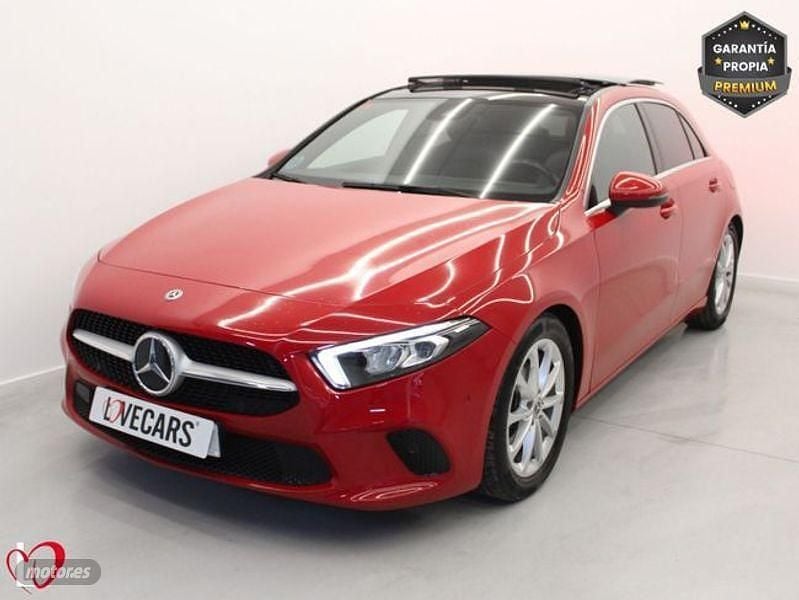 Usado Mercedes A180 Advantage 116 CV (85 kW) 2019 Rojo Berlina