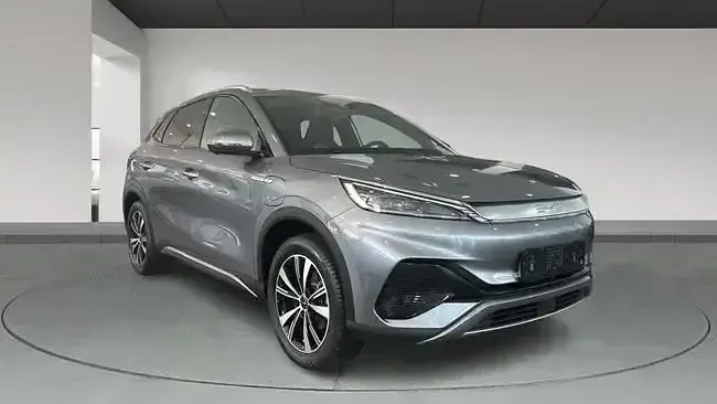 Usado BYD Atto 3 Comfort 150 kW (204 CV) 2024 Gris SUV
