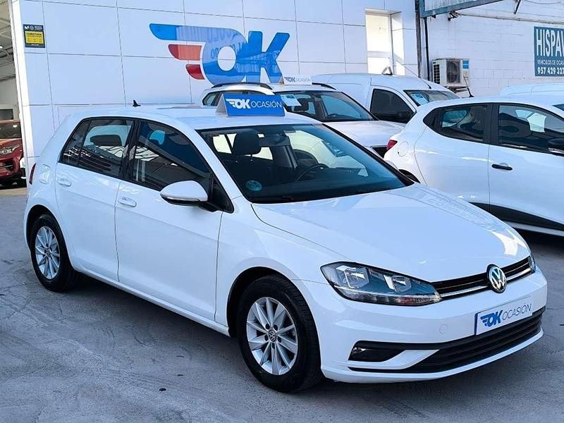 Blanco Usado 2019 VW Golf VII Utilitario | 15.900 € (Precio justo) - Imagen 1/4