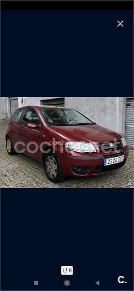 Usado Fiat Punto Dynamic 60 CV (44 kW) 2004 Granate Utilitario