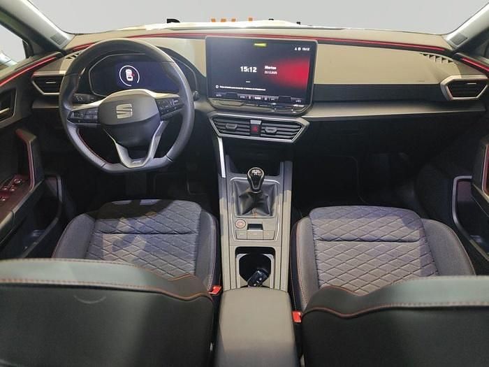 Usado Seat Leon FR 150 CV (110 kW) 2025 Blanco