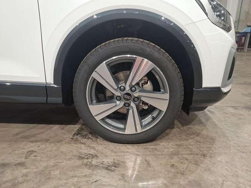 Usado Audi Q2 Sport 116 CV (85 kW) 2025 Blanco SUV