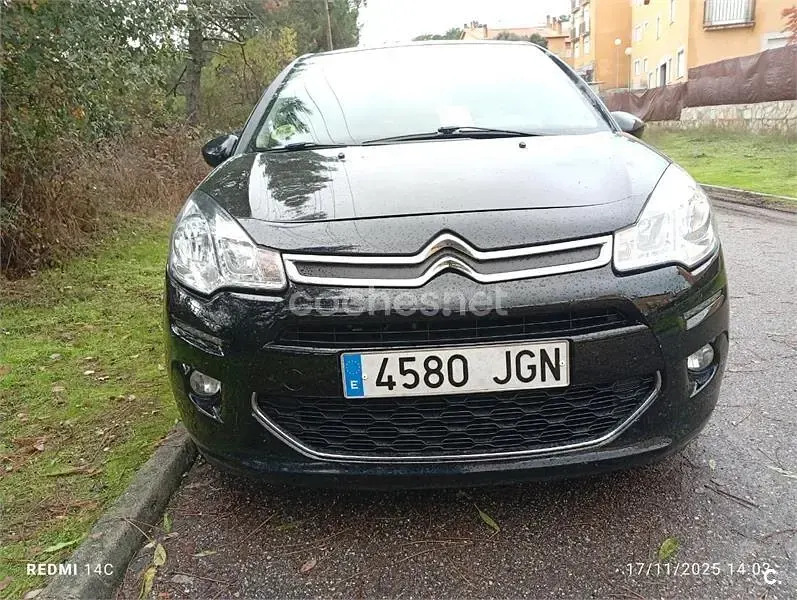 Usado Citroën C3 Seduction 68 CV (50 kW) 2015 Negro Berlina