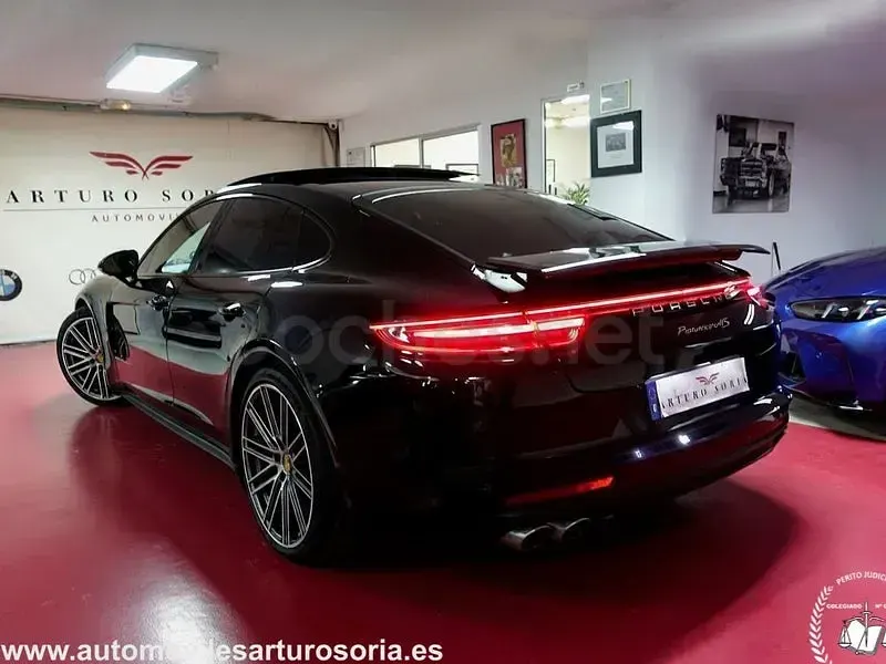 Usado Porsche Panamera 4S Diesel 422 CV (310 kW) 2018 Negro Utilitario