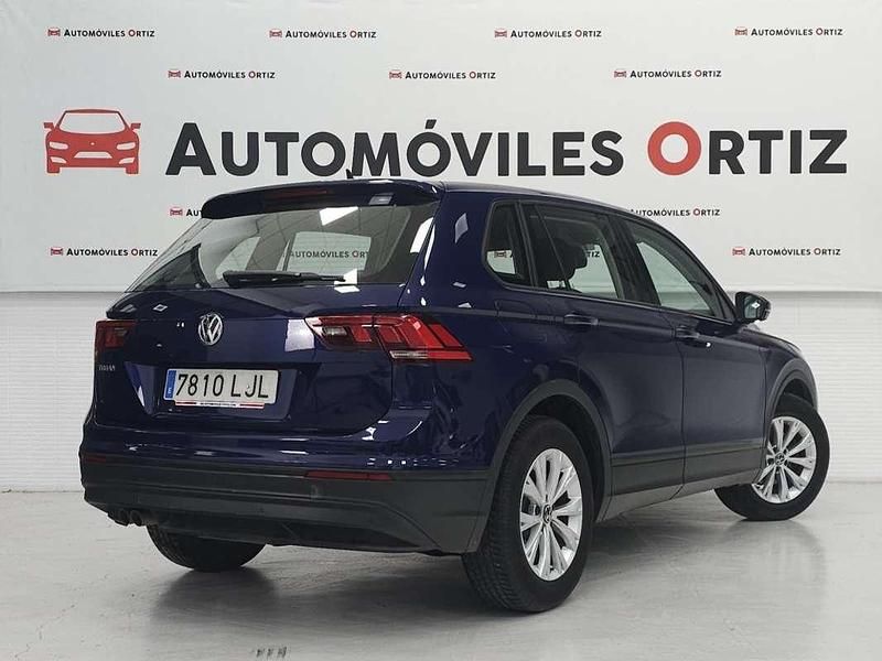 Begagnad VW Tiguan Edition 150 HK (110 kW) 2020 Blå SUV