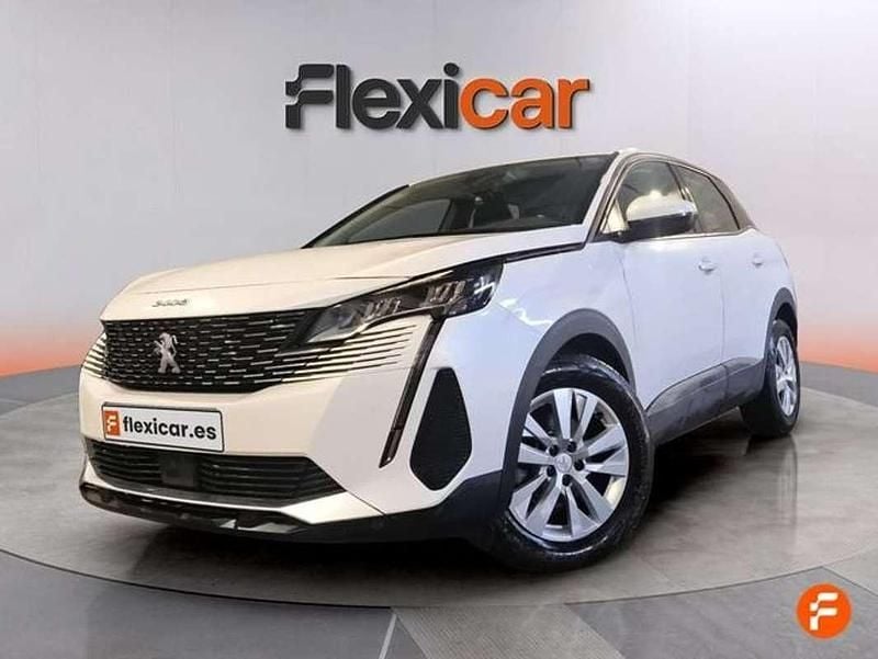 Usado Peugeot 3008 Active 131 CV (96 kW) 2021 Blanco SUV